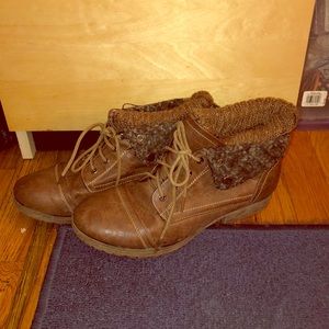Women’s Brown Ankle Boots Size 10